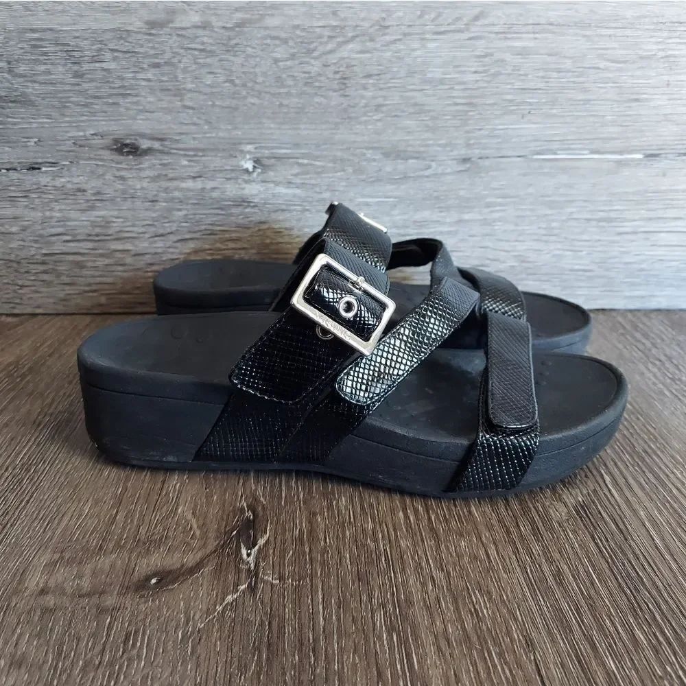 Women's Vionic Rio Lizard Black Faux Leather Platform Sandal Size 6